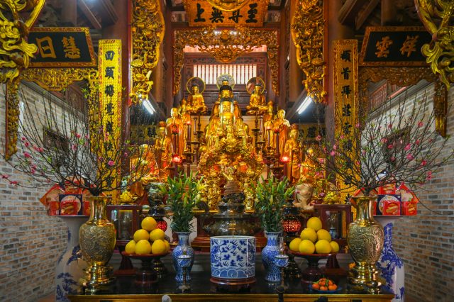 Tượng Phật tại chùa Hòe Nhai - Ảnh VnExpress