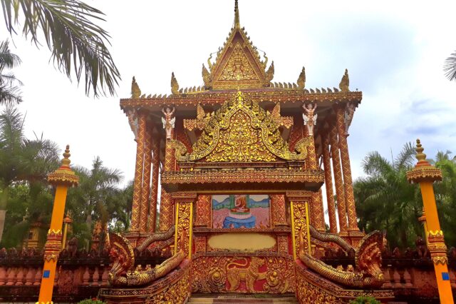 1. Chùa Khmer Rạch Giồng (Nguồn_ daithua.com)