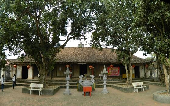 Chua Quang Phuc Gian Chinh