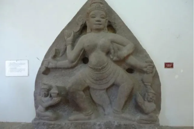 Phù điêu Uma Chánh Lộ